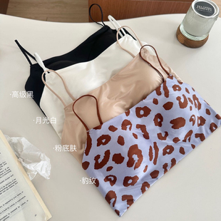 轻奢缎面细肩带抹胸女无高弹痕一字领防走光打底内衣性感背扣裹胸