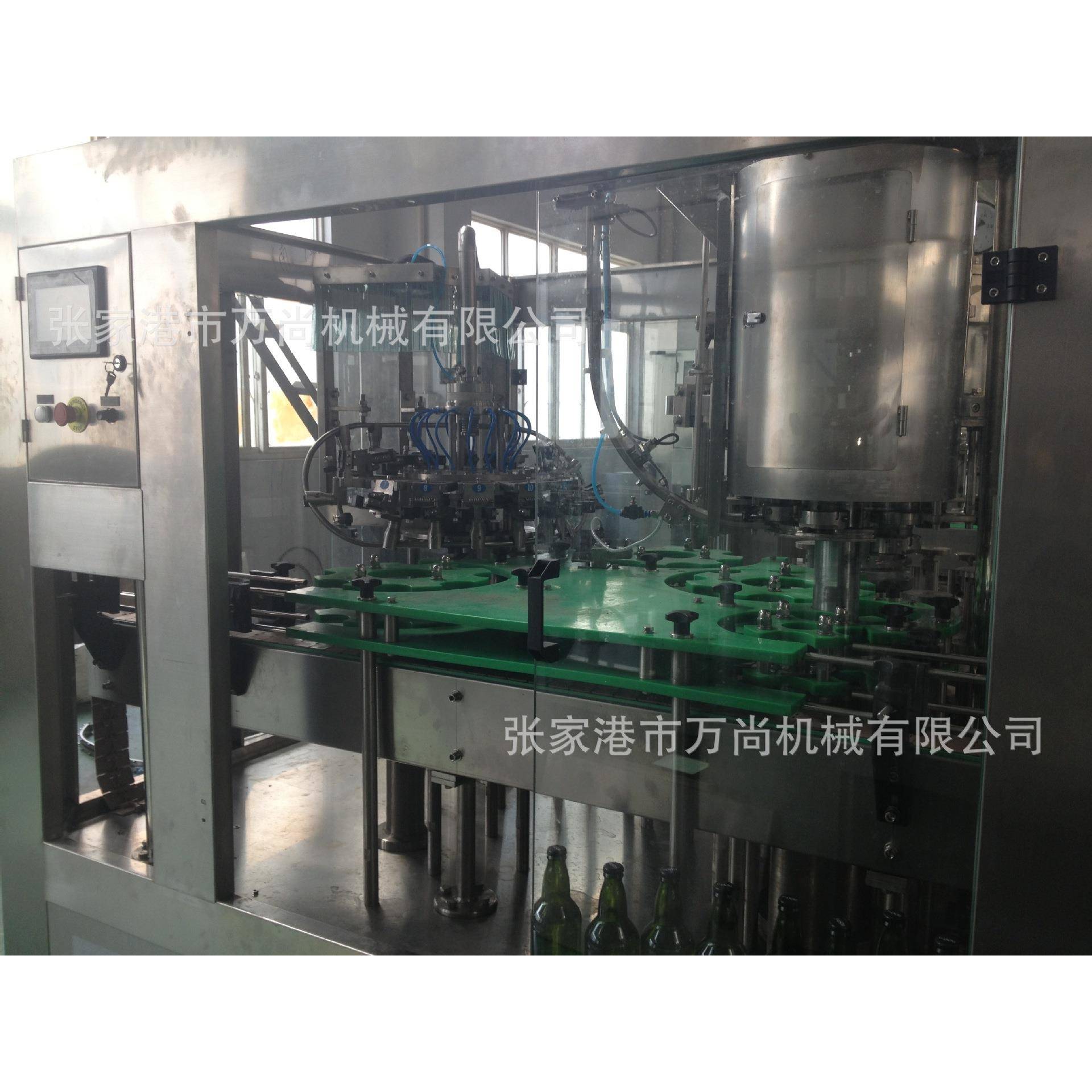 厂家供应全自动玻璃瓶啤酒灌装机碳酸饮料灌装机设备