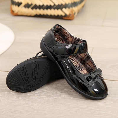 男女童演出皮鞋英伦风