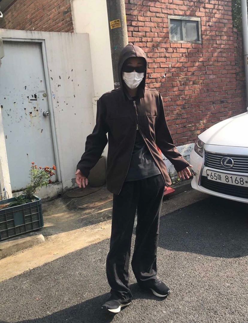 [DRKK]n 小众设计kiko咖啡色可拆卸纽扣解构褶皱男女同款外套卫衣