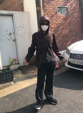 [DRKK]n 小众设计kiko咖啡色可拆卸纽扣解构褶皱男女同款外套卫衣