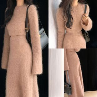 白色毛衣裙连衣裙女秋冬季 针织长裙打底内搭配大衣两件套裙子 套装