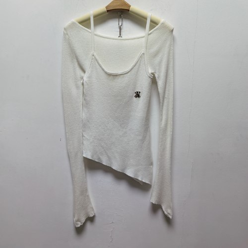 T牌去标春秋新款时尚百搭显瘦长袖针织衫女修身打底衫上衣O438