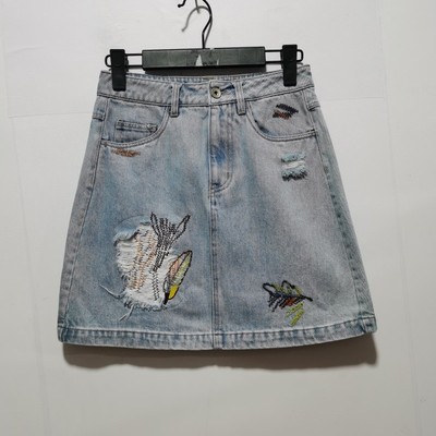 休闲A型刺绣牛仔半身裙