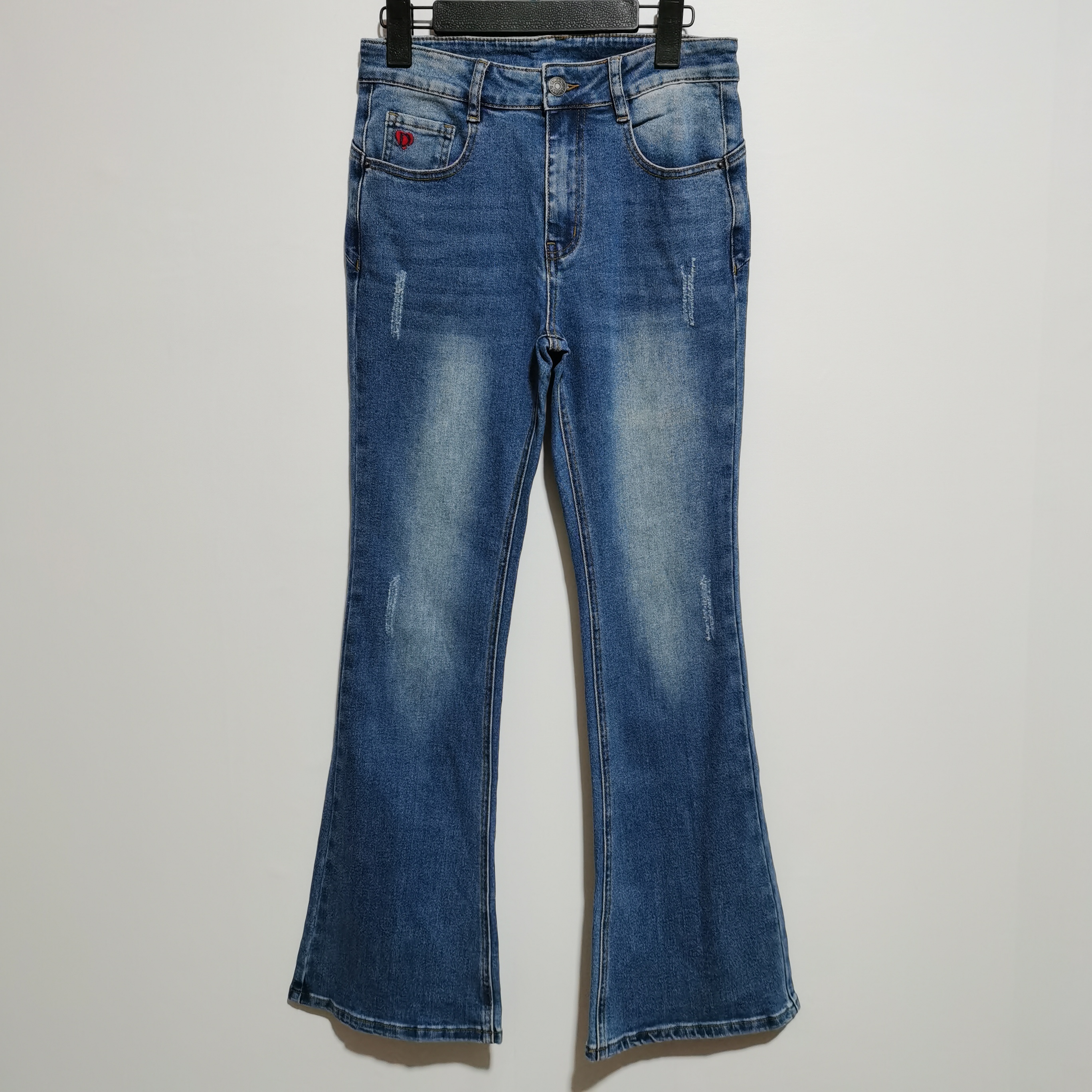 西班牙D去标2025女士春秋显瘦休闲百搭微喇裤牛仔裤长裤G546微瑕