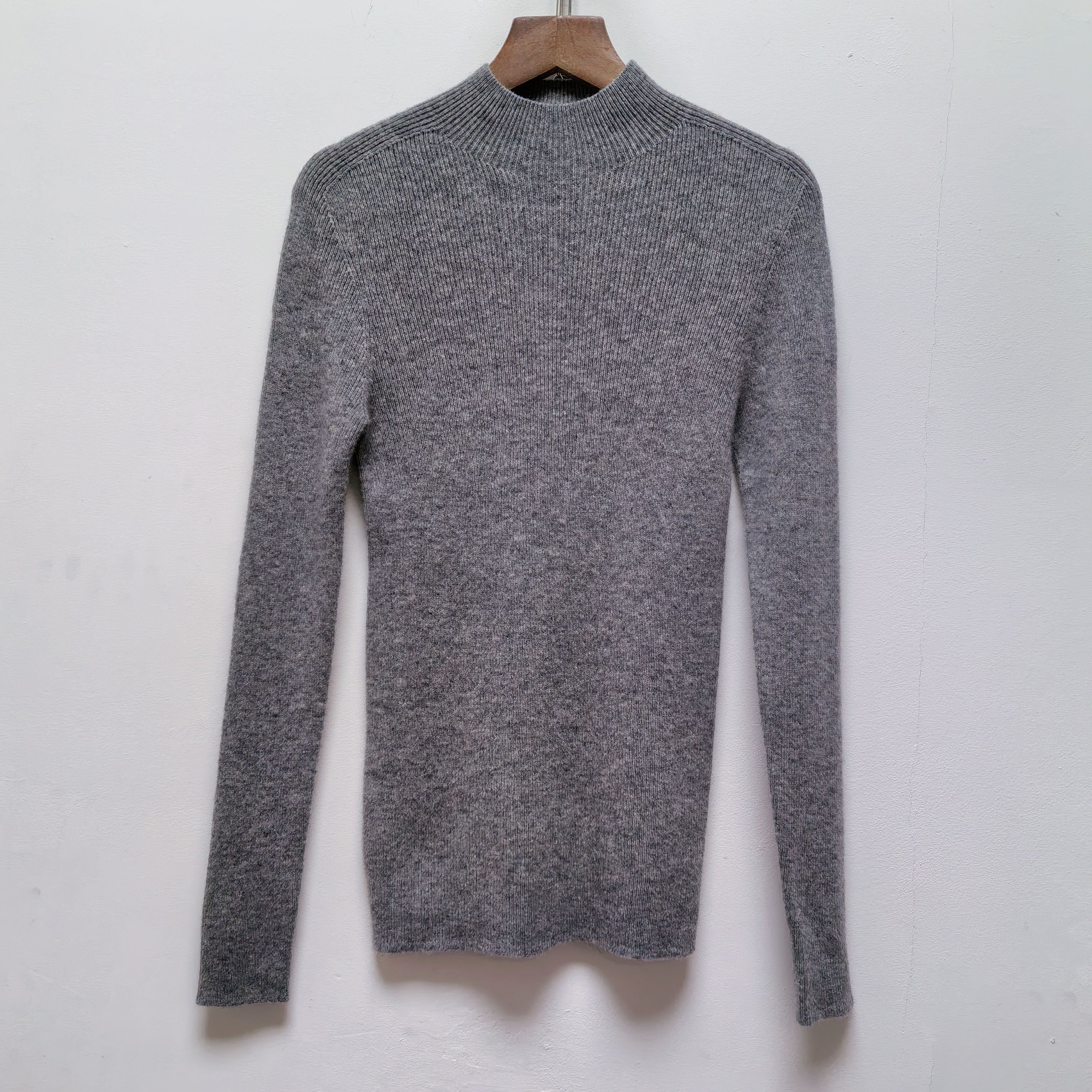 2025春秋新款半高领套头针织衫长袖灰色百搭软糯打底毛衣女M438