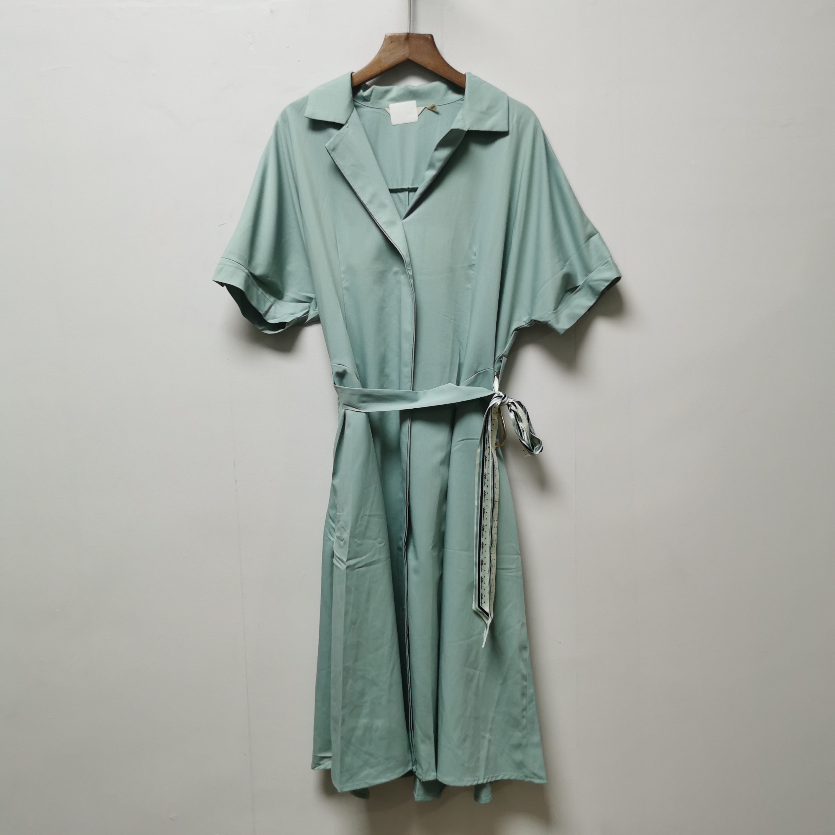 【艺】系列去标撤柜女装夏季时尚百搭显瘦系绳长款连衣裙女L062