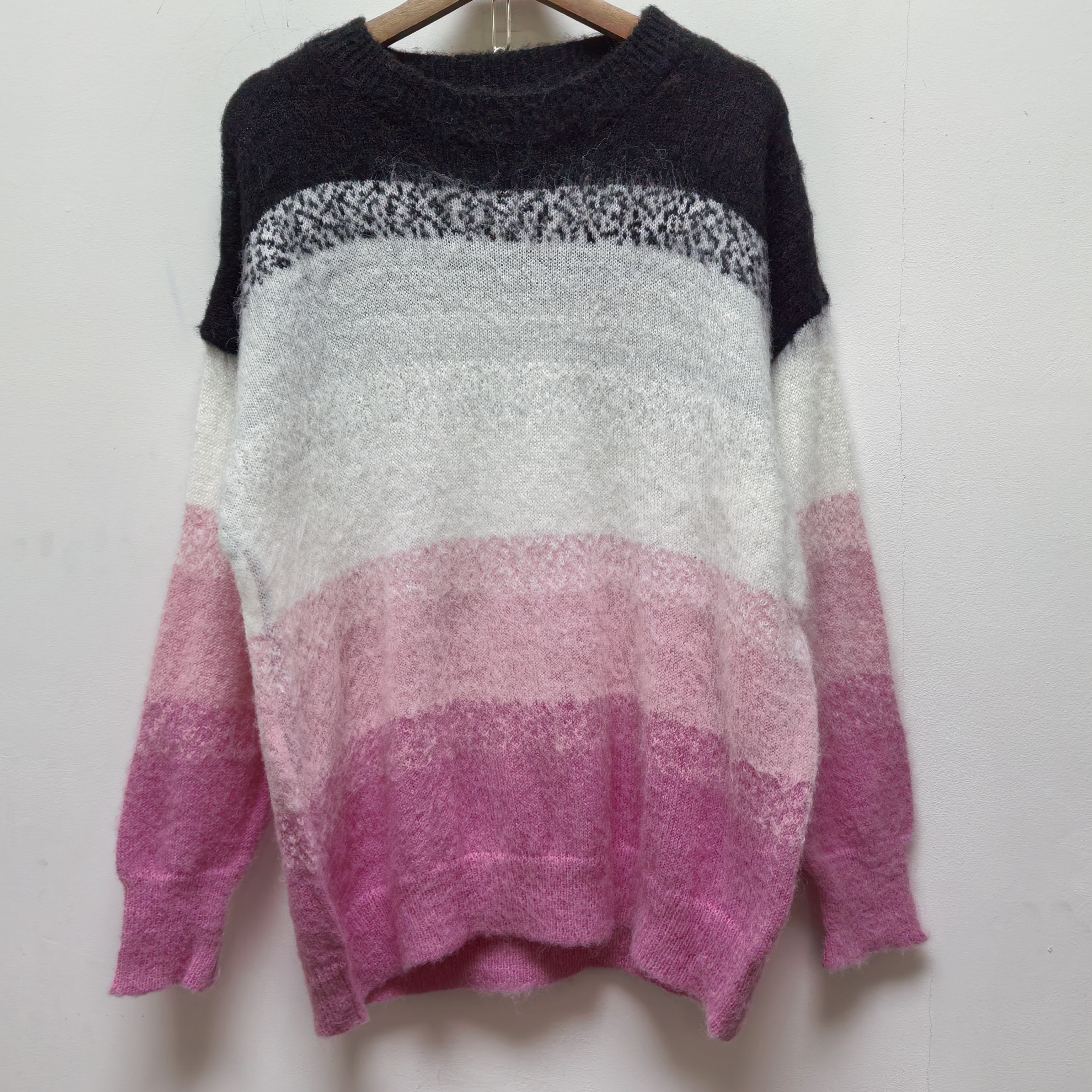 2025春季新款去标女装时尚百搭圆领长袖针织衫女宽松显瘦上衣P196