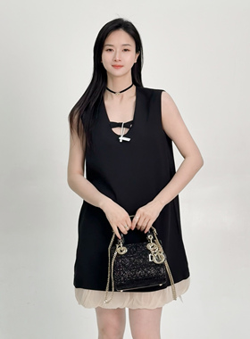ease the label【法式黑色气质背心裙】简约领口镂空蝴蝶结直筒裙