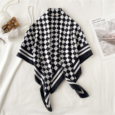 90cmSquareilkfWonhawl