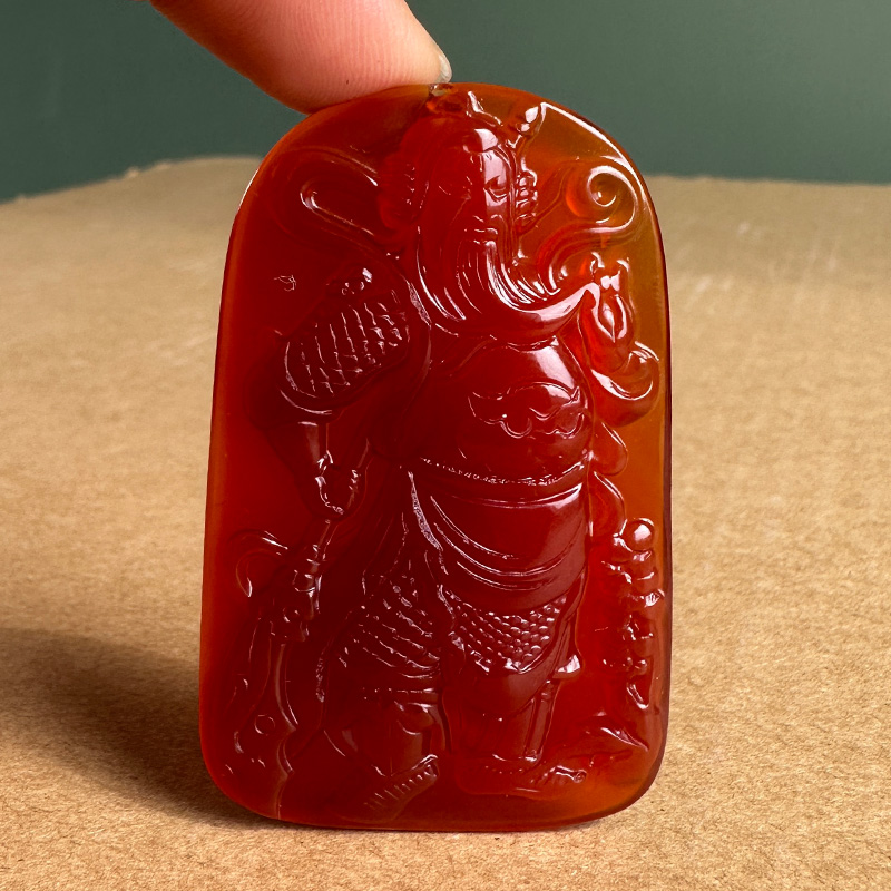 红玛瑙关公项链男款提刀站关羽挂件玉髓随身男友关二爷武财神玉坠