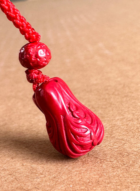 原矿帝王红朱砂小白菜吊坠男女娃娃小美女佩戴百财到挂坠节日礼物