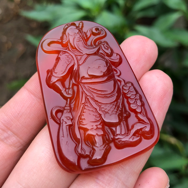 天然红玛瑙武财神关公玉吊坠拿刀忠义关公站二爷玉项链挂件