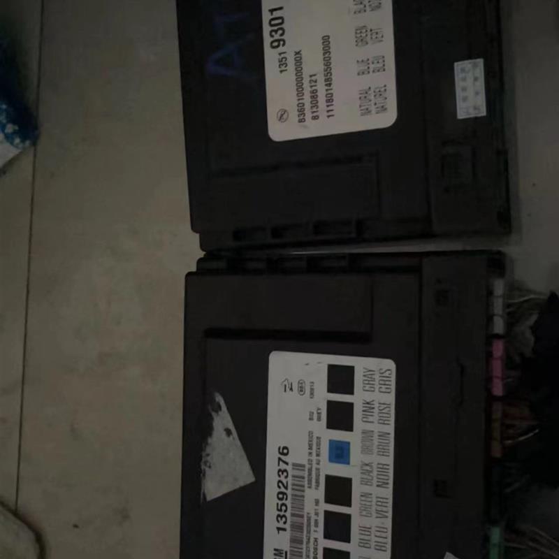 英朗车身控制器科鲁兹车身电脑新君威车身电脑新君越车身模块BCM