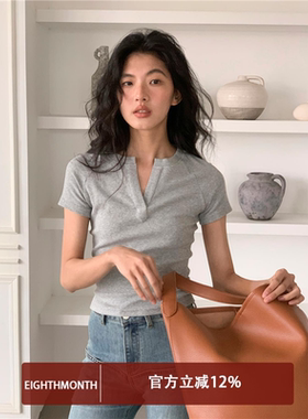 EighthMonth 黑色v领辣妹紧身短袖t恤女夏季新款休闲正肩短款上衣