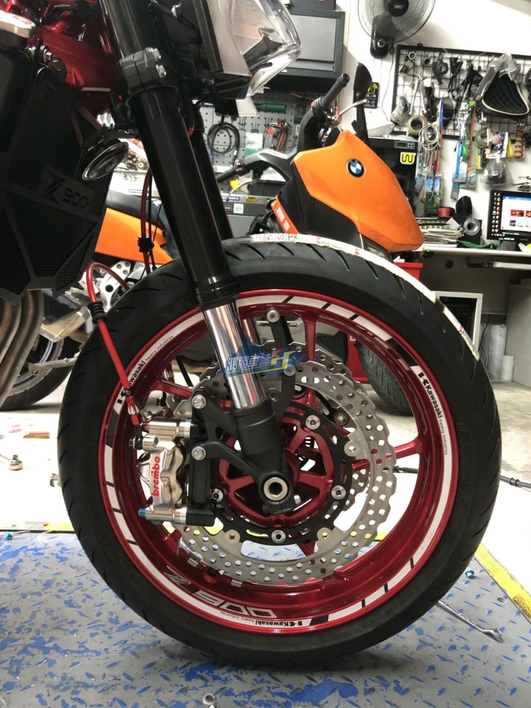 川崎Z900RS改装刹车油管钢喉