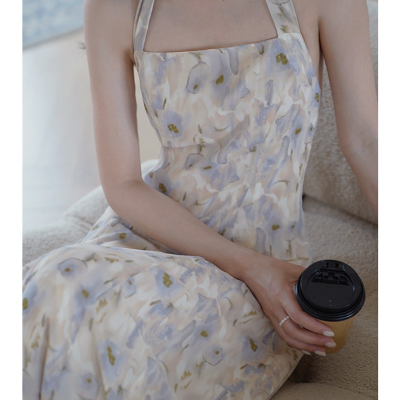速发《记》水彩印 花滩ue美挂脖露背连衣裙夏高腰沙j中长裙