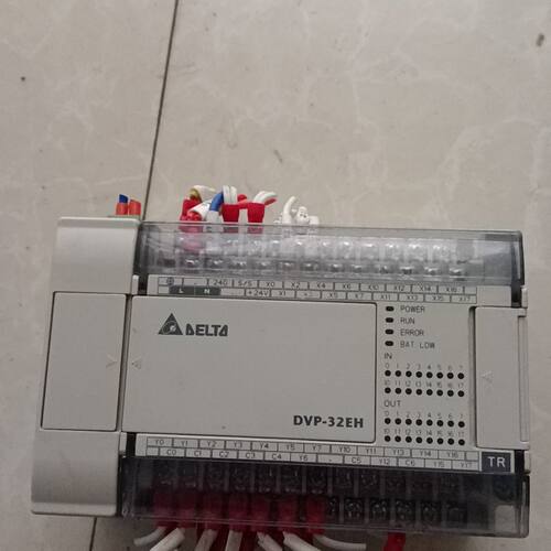 台达PLC主机DVP32EH00T3实物拍摄  成色漂亮。功