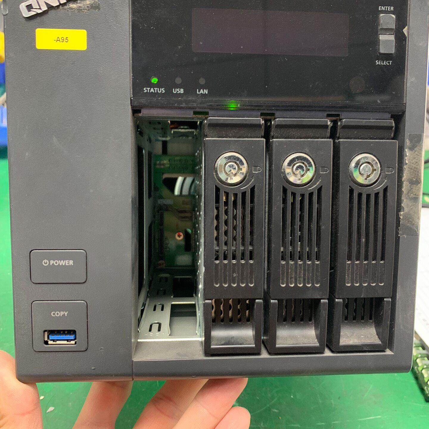 威联通 QNAP TS-453 Pro NAS 网络存储器