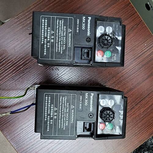 变频器MK300系列 型号AMK3000P42 0.4k