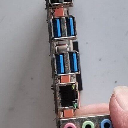 X99主板 带e5-2676v3 CPU