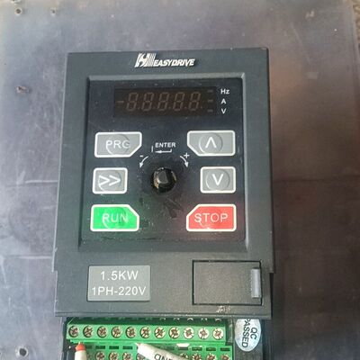 易驱 GT20-2S0015G 变频器 1.5KW 220V