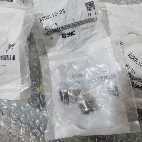 接头KQB2L12-03 日本制造 型号4E1