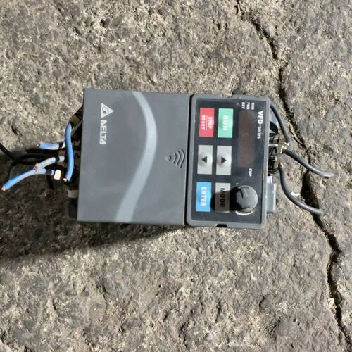 台达变频器VFD007E43A 0.75KW功率 380V三