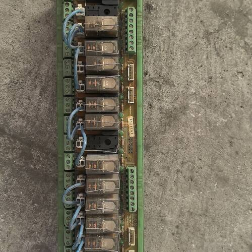 16路龙继电器模组：BOZ-16。输入24vDC NPN