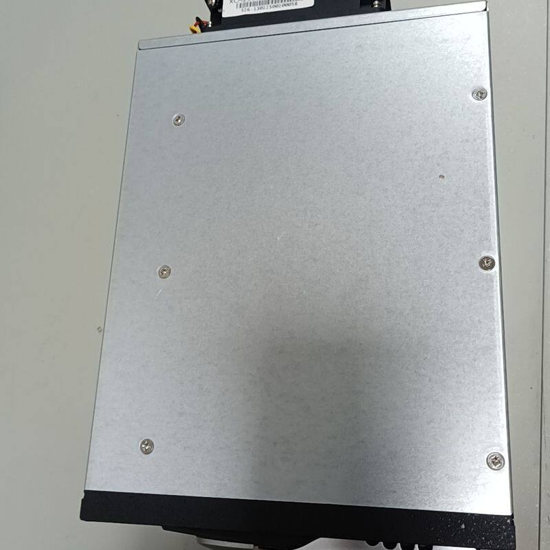 服务器硬盘托架 拆机 带风扇 支持2.5寸硬盘 接口齐全
