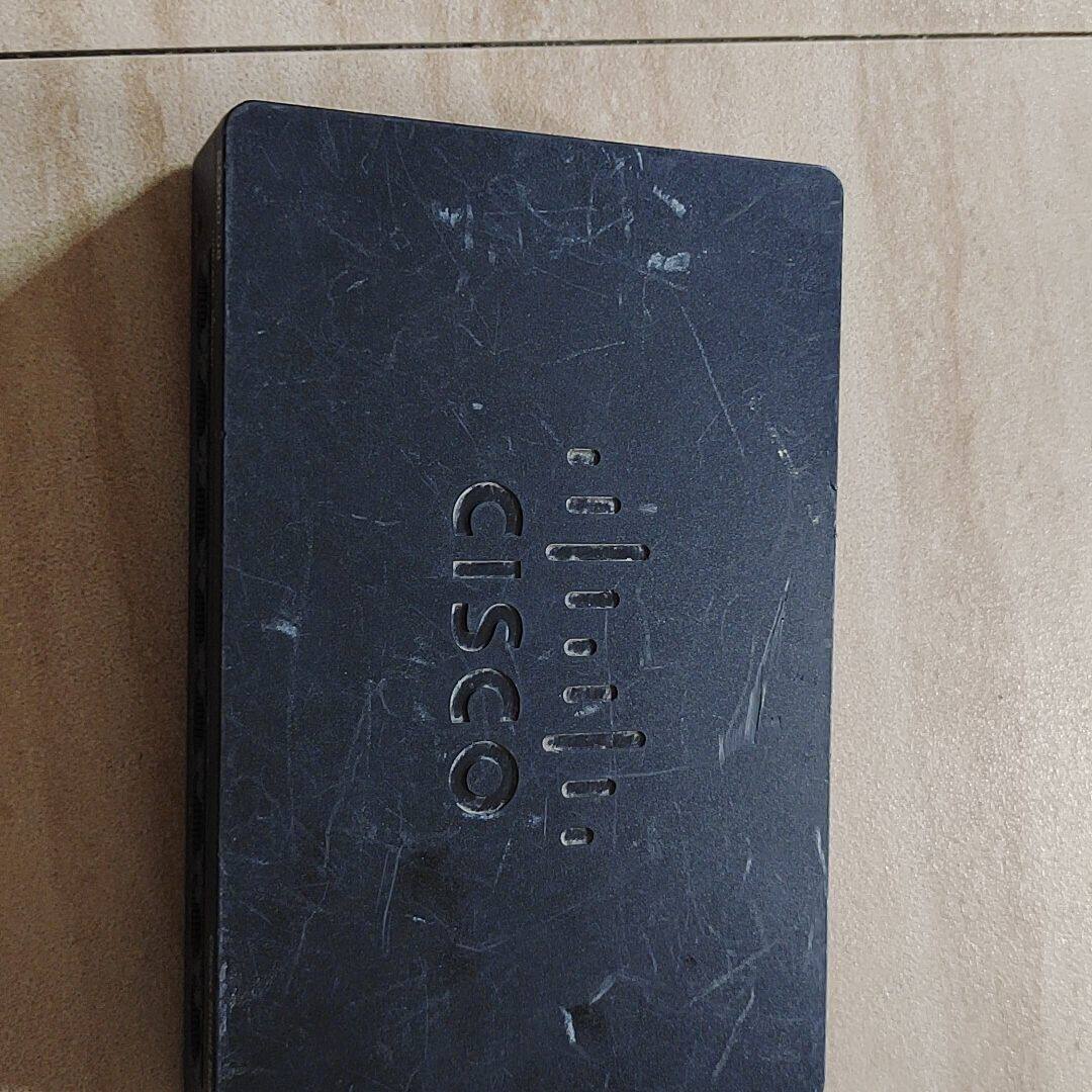 CISCO   SG90D-08  8口千兆交换机 傻瓜