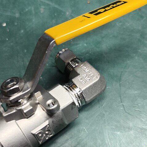 K0.5  2000WOG /CF8M  1/2  PARK