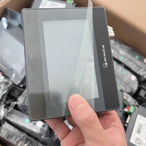 威纶MT8052ip。充新成色 功能包好