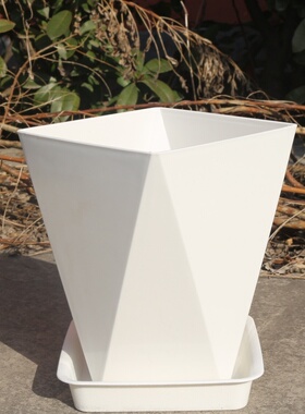 新款树脂加厚花盆pp高档加厚客厅阳台家用菱形正方口白色含托盘