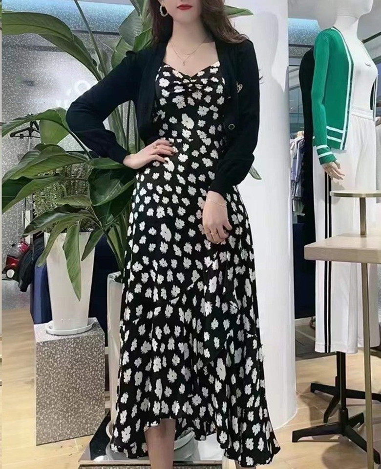 现货艾诺丝正品2022年春夏新品20229058时尚百搭印花吊带连衣裙女