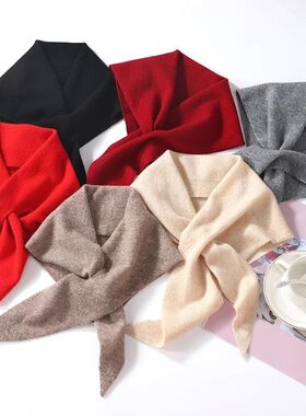 100% Wool Knitted Triangle Perforated Scarf Women's Soft War