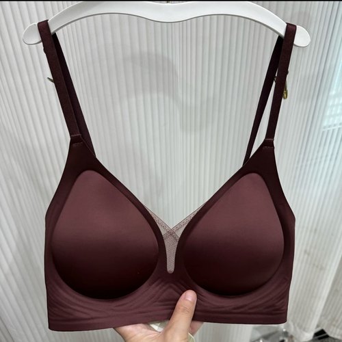 性感小胸聚拢无钢圈大U美背内衣