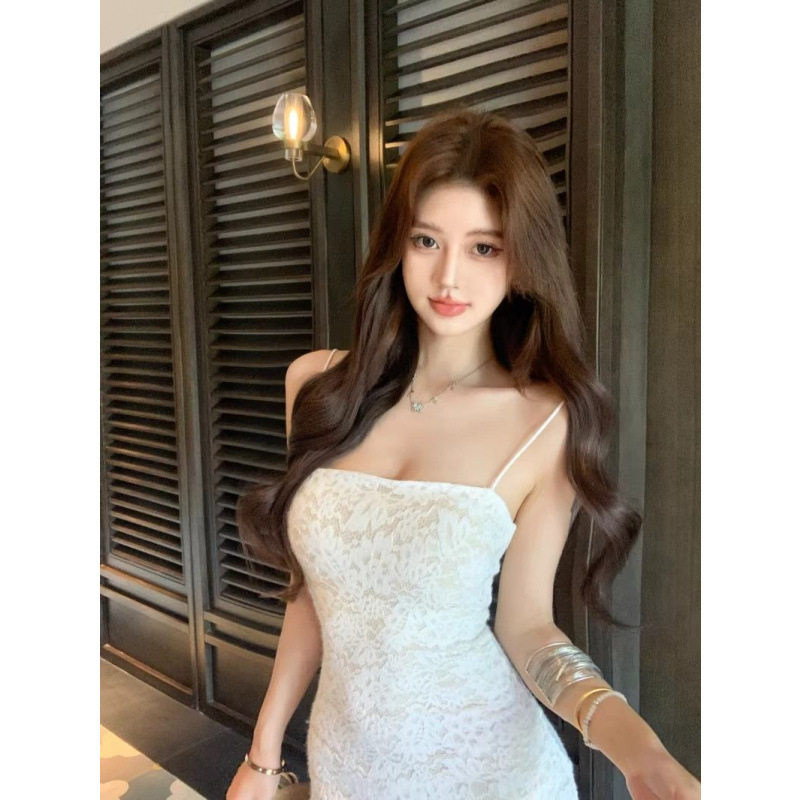 白色蕾丝吊带连衣裙女夏
