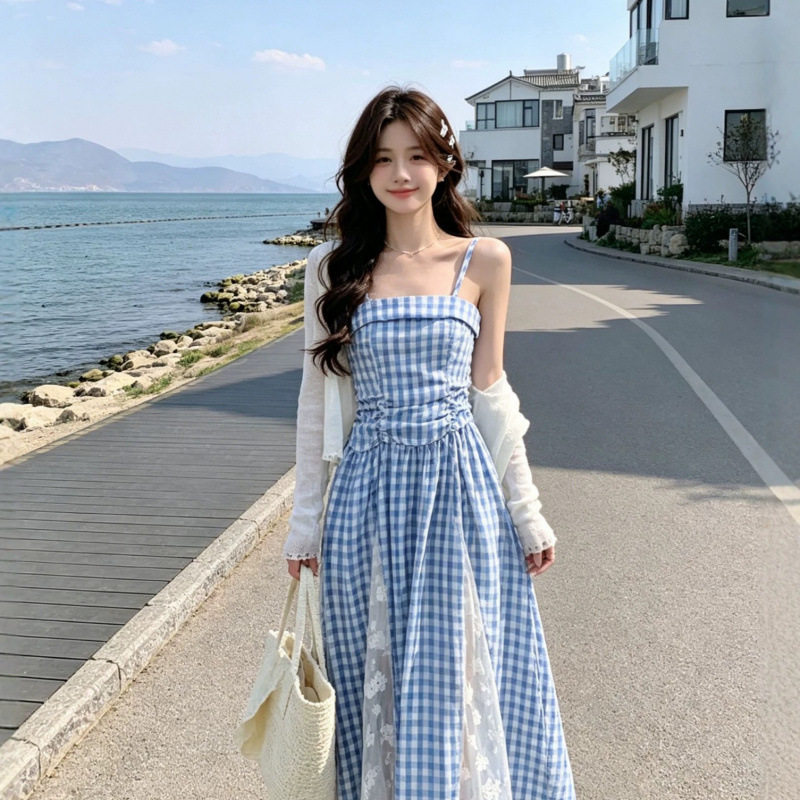 蕾丝拼接格子吊带连衣裙