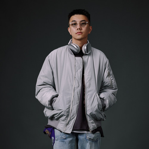 BananaClub 日产SOLOTEX®机能羽绒棉服空军飞行员MA1夹克外套