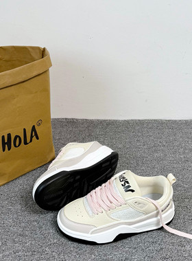 韩版超火百搭学生运动休闲鞋女2025秋季新款板鞋厚底百搭跑步鞋潮