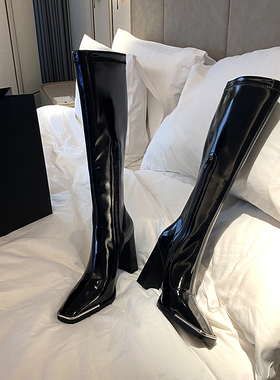 肯豆同款高跟女靴2025新款黑色方头靴子骑士长筒靴子漆皮显瘦长靴