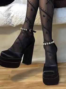 2025年超高跟水钻凉鞋厚底绸缎玛丽珍鞋女粗跟防水台一字带高跟鞋