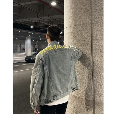 刺绣牛仔 后背字母刺绣美式高街百搭休闲小众牛仔外套