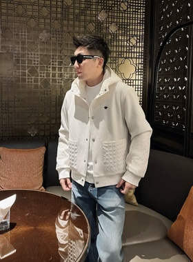 新年蜜蜂老钱摇粒绒拼接棉格纹连帽提花高级感外套男装夹克