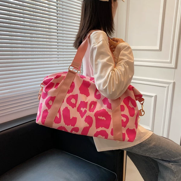 Товары от 天天持卖工厂店