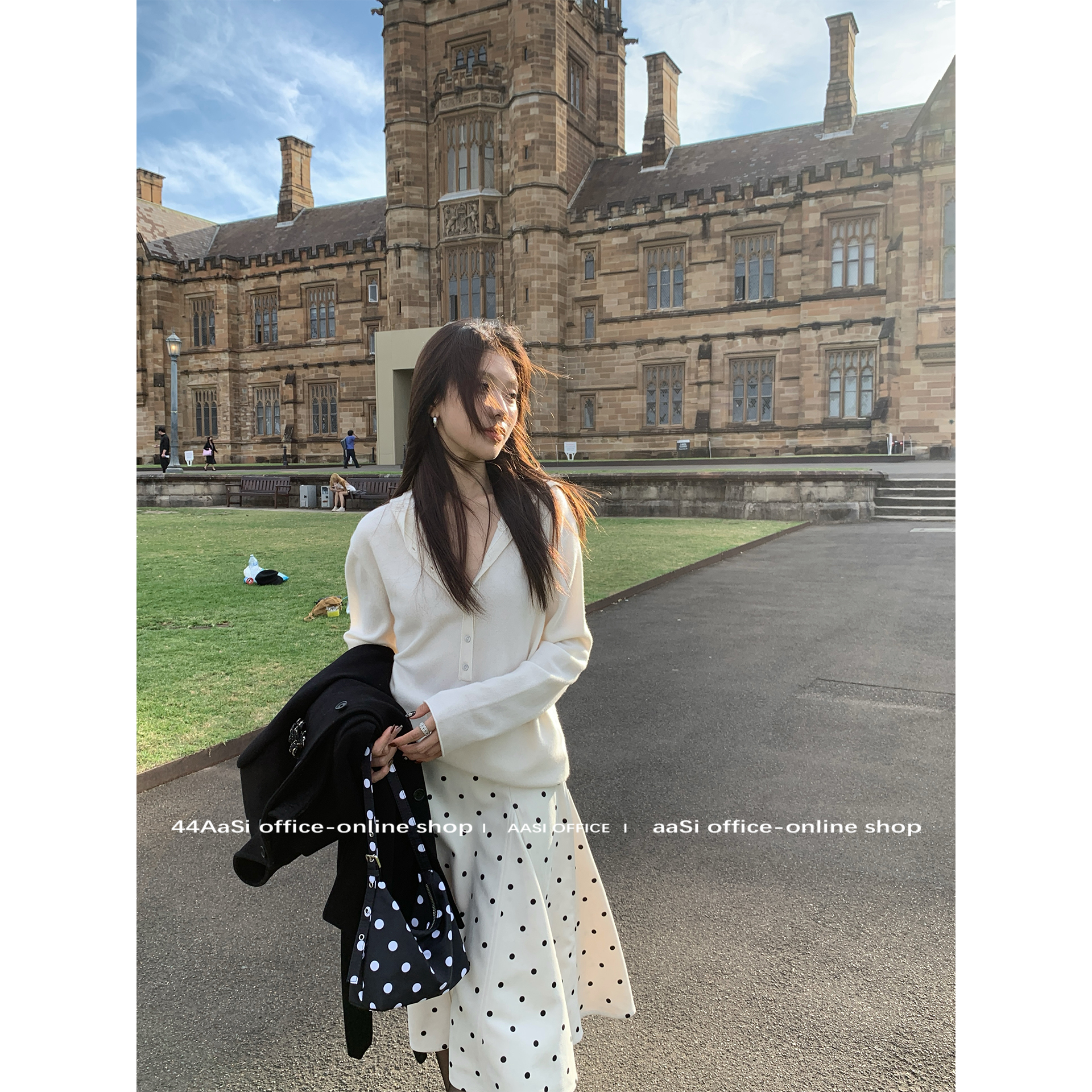 44AaSi 赫本波波 麂皮绒感不规则a字波点白色秋冬半身中长裙