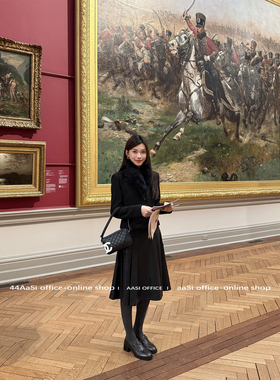 44AaSi 新南威尔士 软皮捏褶设计感复古气质半身长皮裙秋冬显瘦