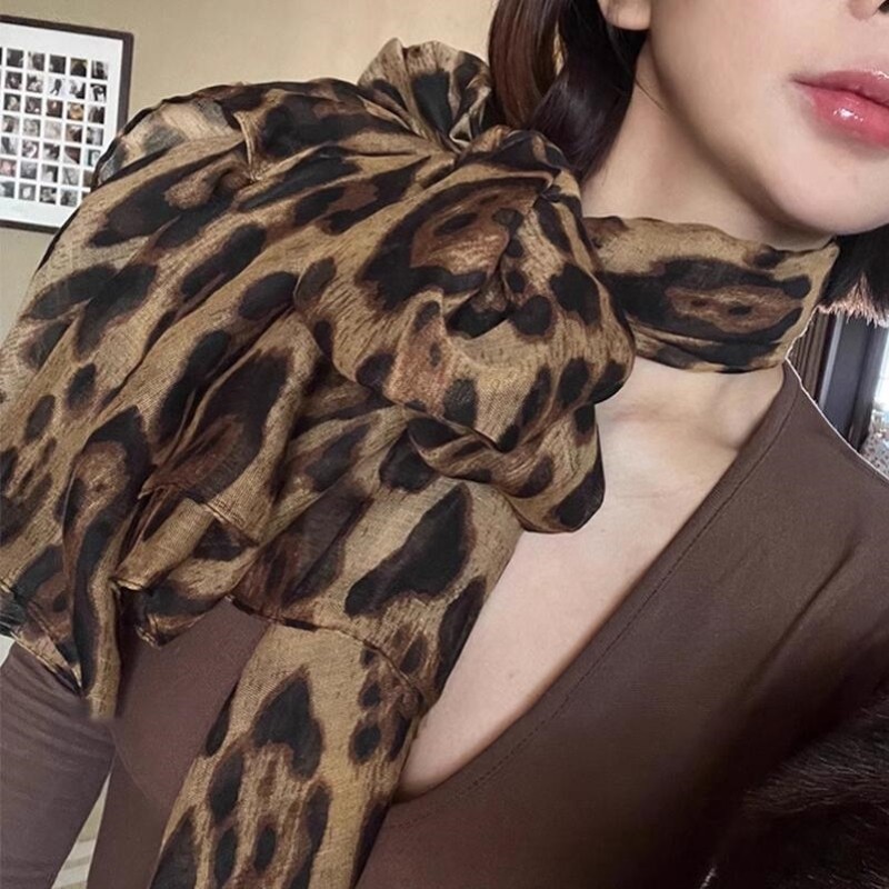 豹纹丝巾系脖复古辣妹巴厘纱薄款长条丝巾女高级感个性围脖高级感