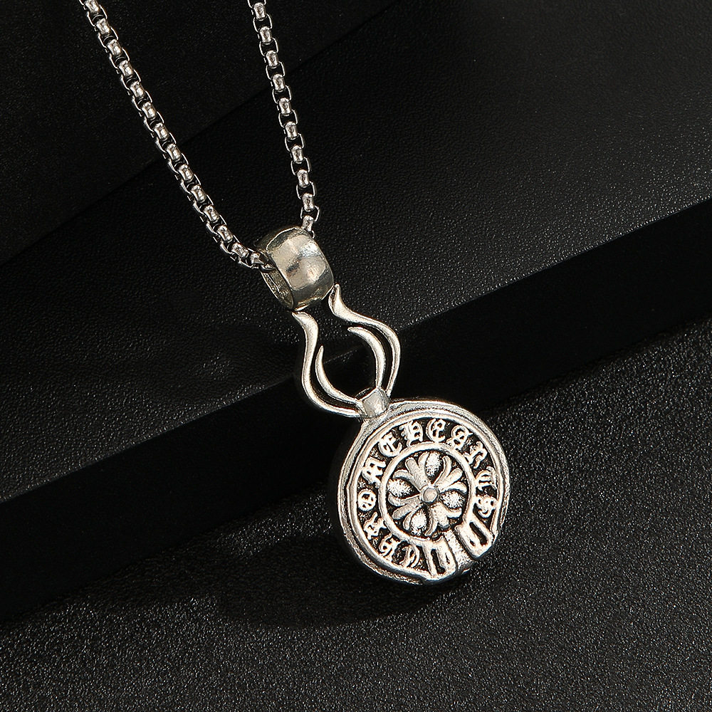 经典LOGO项链男十字架套链女ins潮欧美潮牌时髦甜酷中性卫衣链